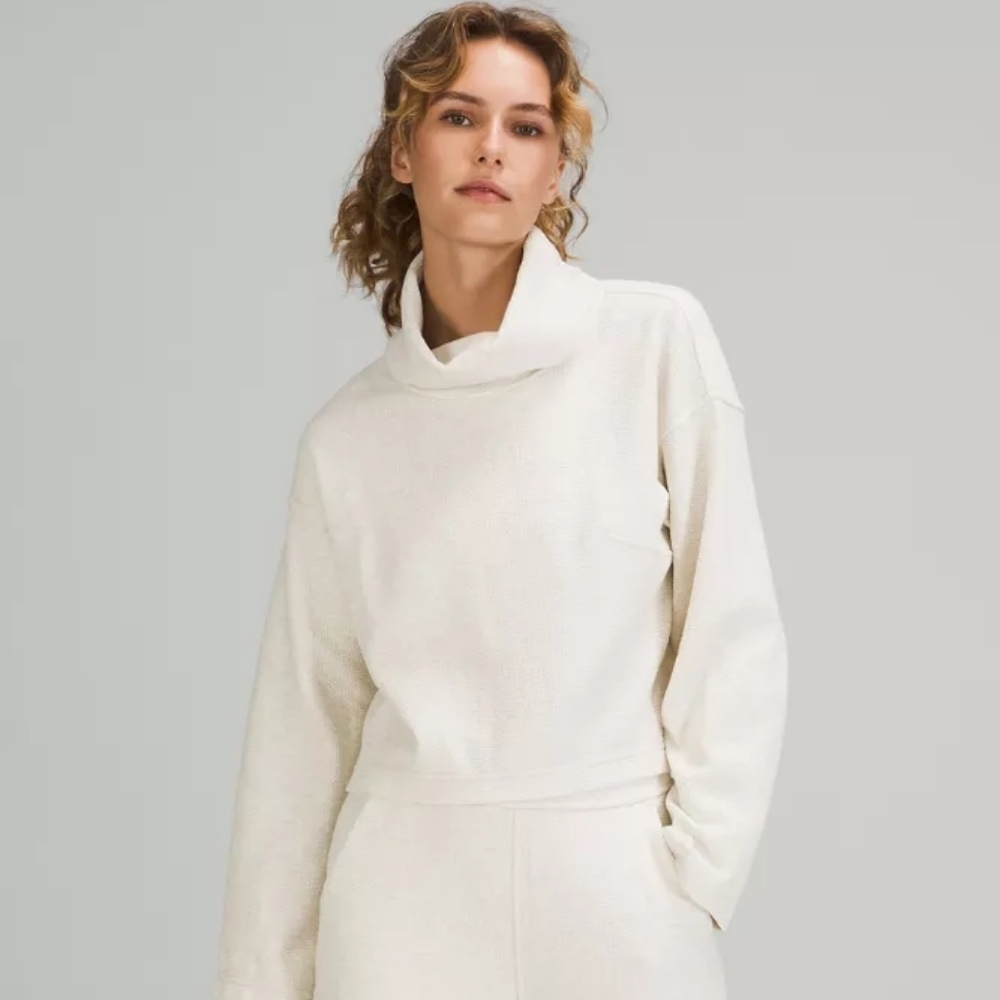 Lululemon Ribbed Funnel Neck Pullover